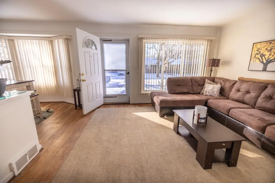 8218 Beaverland Street, Detroit, MI 48239 - #3