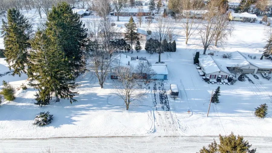 9366 Tonneberger Drive, Tecumseh, MI 49286 - Image #2