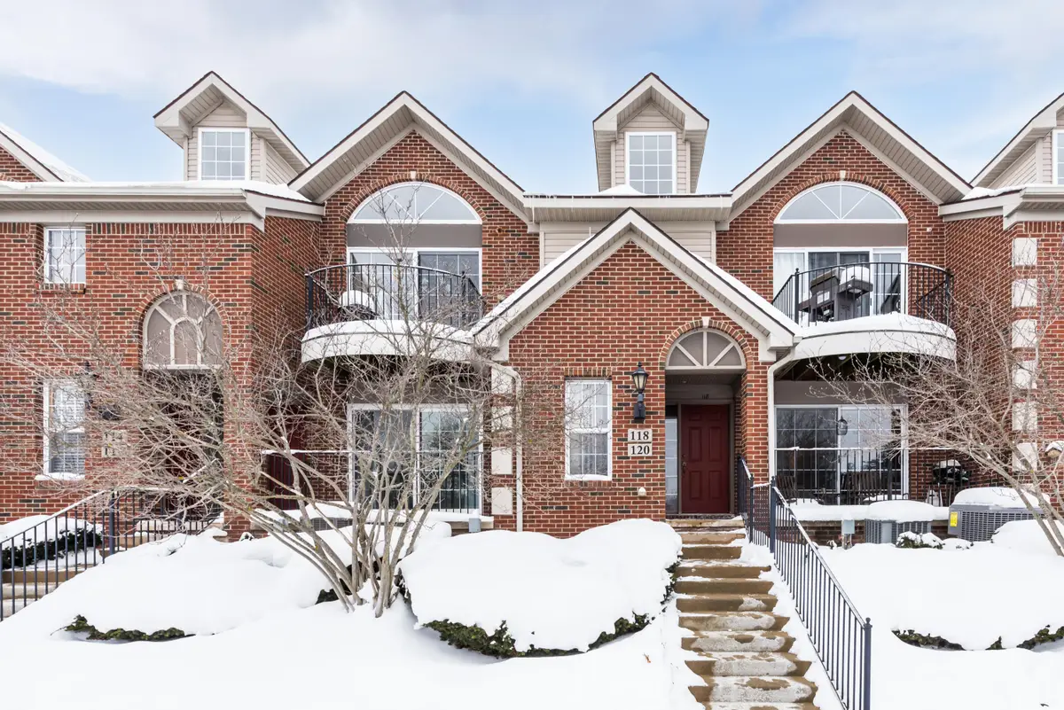 120 W Oakbrook Drive, Ann Arbor, MI 48103 - #1