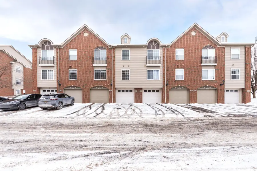 120 W Oakbrook Drive, Ann Arbor, MI 48103 - #2