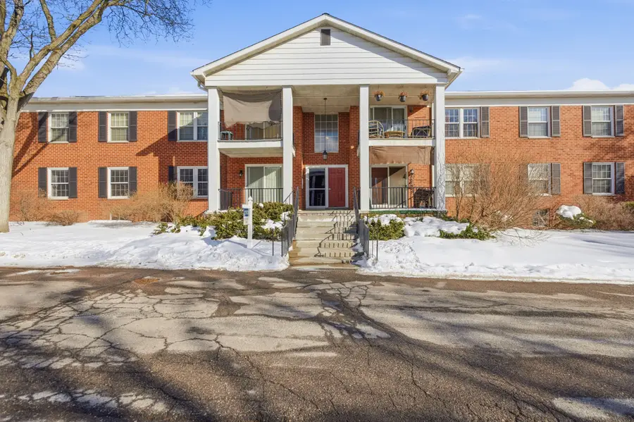 27636 E Echo Valley E Unit: 136, Farmington Hills, MI 48334 - #2