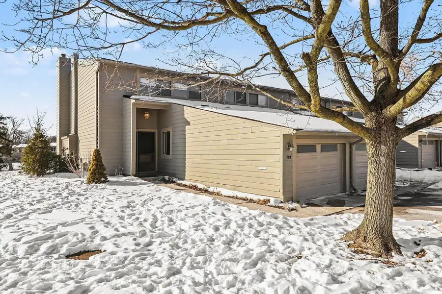 719 Watersedge Drive, Ann Arbor, MI 48105 - #3