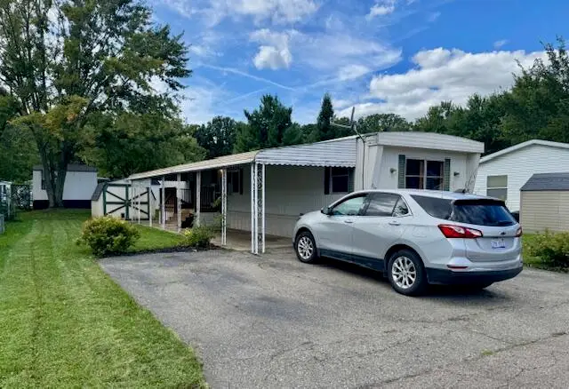 210 Sugarbush Lane, Van Buren, MI 48111 - #1