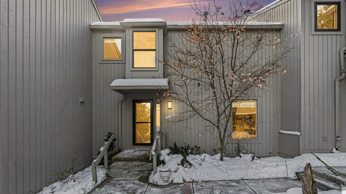 2176 Overlook Court, Ann Arbor, MI 48103 - #1