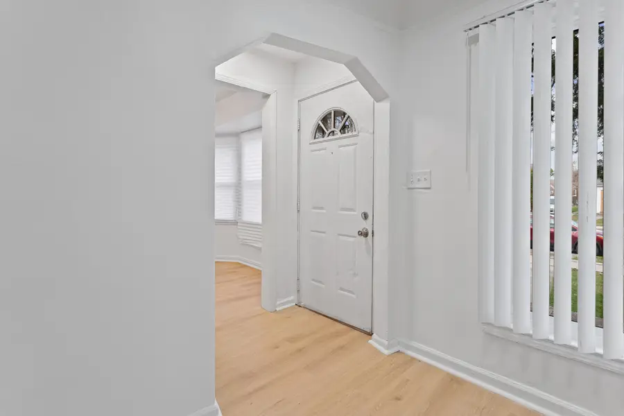 18031 Mendota Street, Detroit, MI 48221 - #2