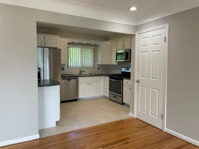 8872 16 1/2 Mile Road, Sterling Heights, MI 48312 - #3