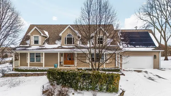 4490 N Squirrel Road, AuburnHills, MI 48326