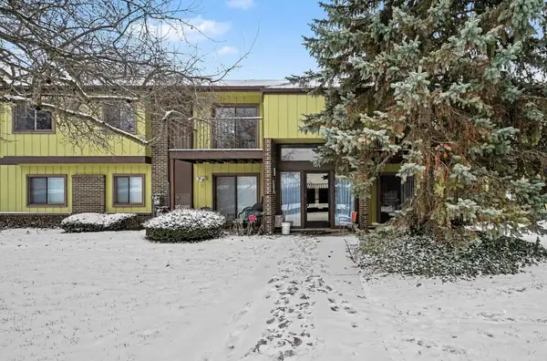 1472 W Chateau Vert Street Unit: F, Ypsilanti, MI 48197