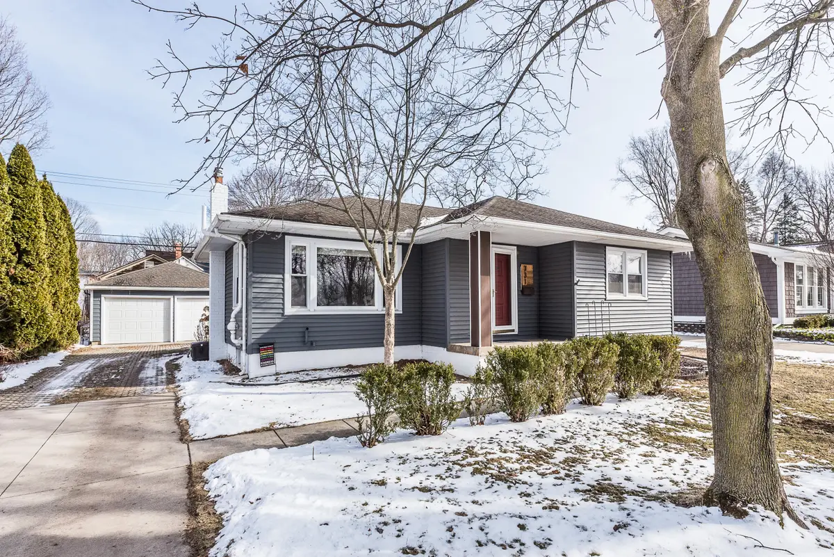 731 Taylor Street, Chelsea, MI 48118 - #1