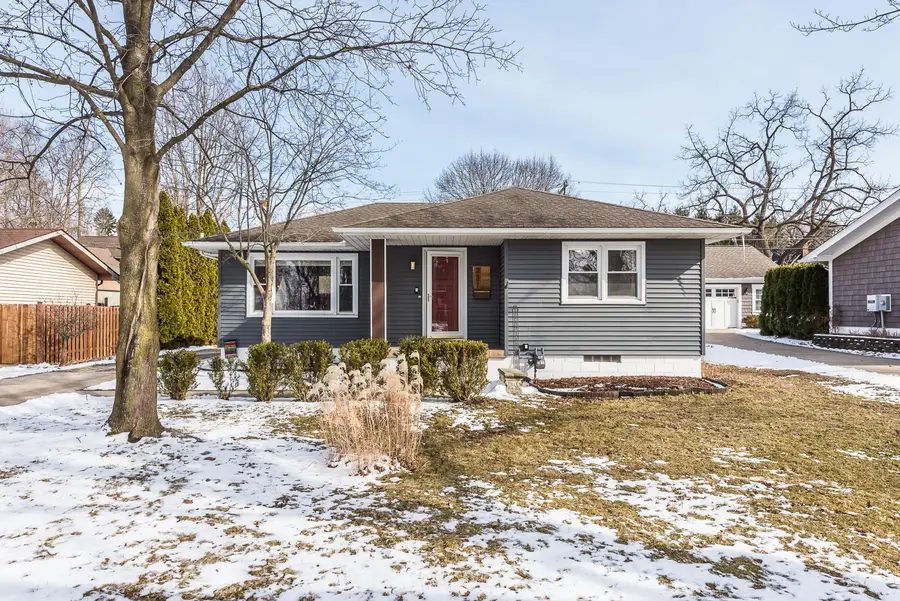 731 Taylor Street, Chelsea, MI 48118 - #3