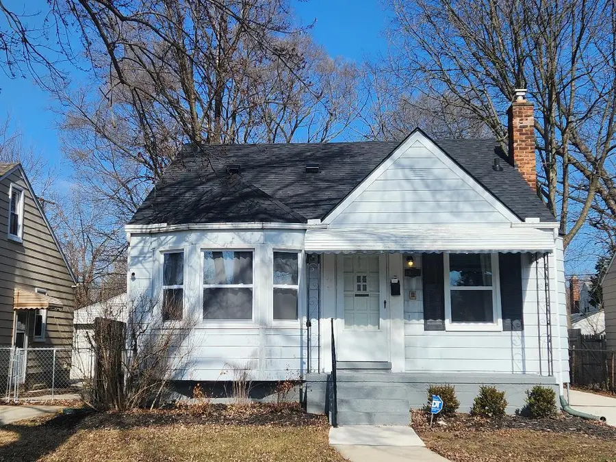 19977 Elkhart Street, Harper Woods, MI 48225 - #2