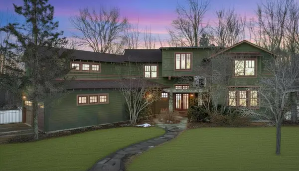 1246 Rose Center Road, Fenton, MI 48430