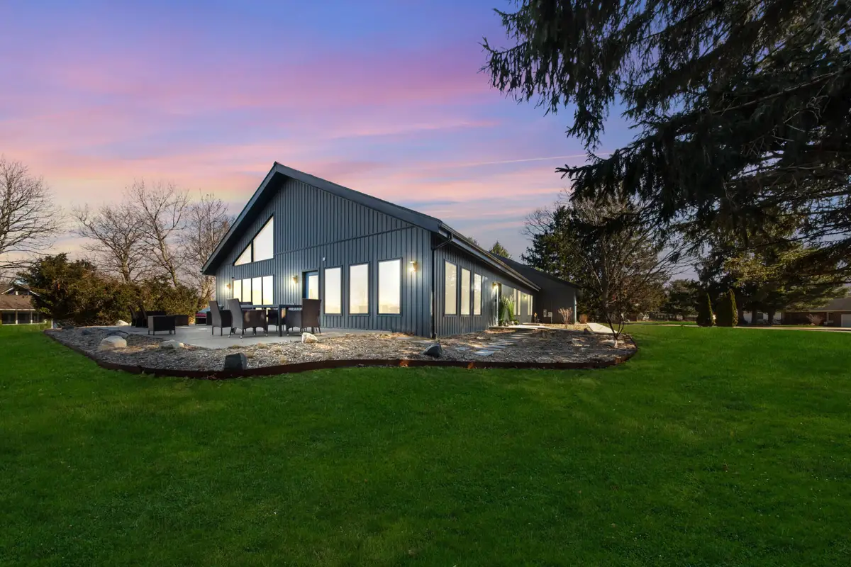 3961 Hickory Hollow Drive, Ypsilanti, MI 48197 - #1