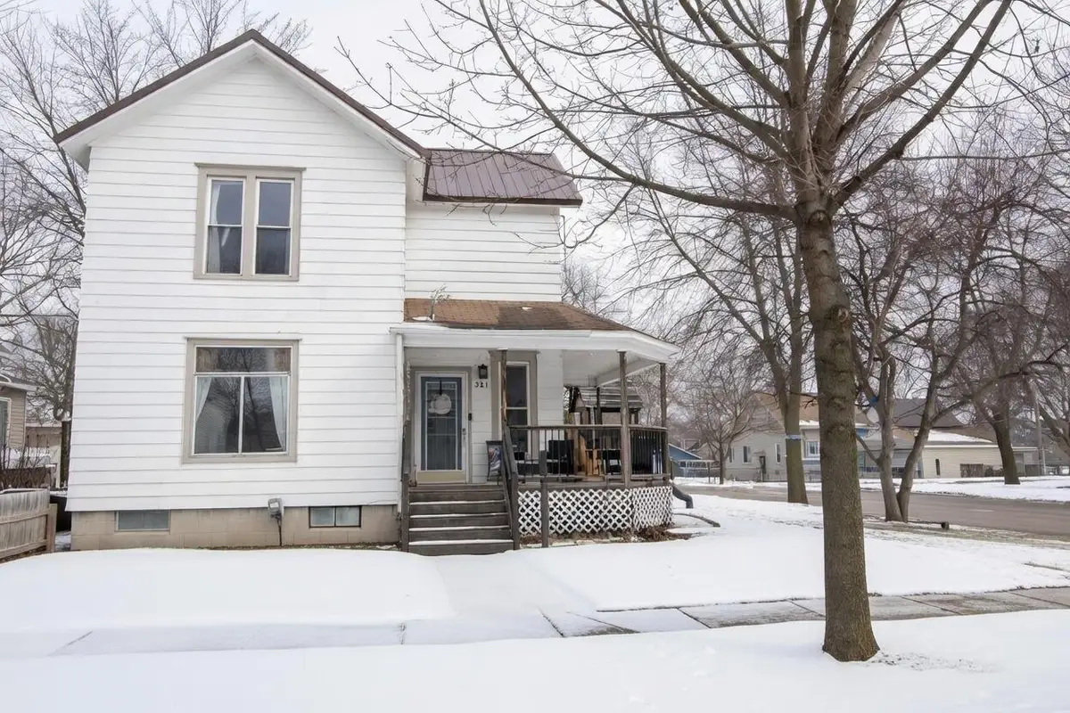 321 Stanton Street, Bay City, MI 48708 - #1