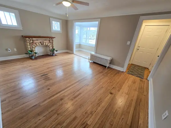 21671 Sunnyview Street, ClintonTownship, MI 48035