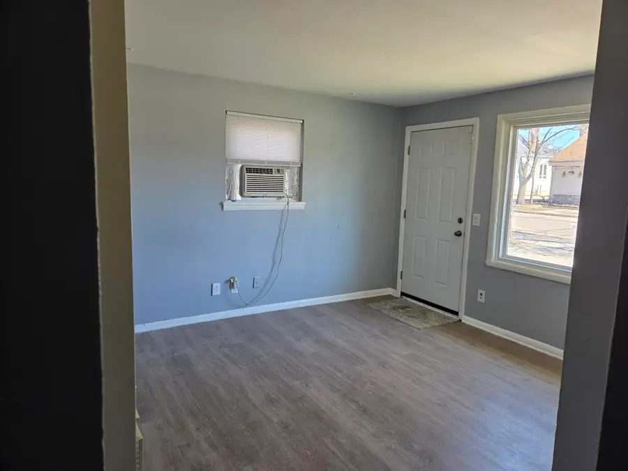 414 S Adams Street, Ypsilanti, MI 48197 - #3