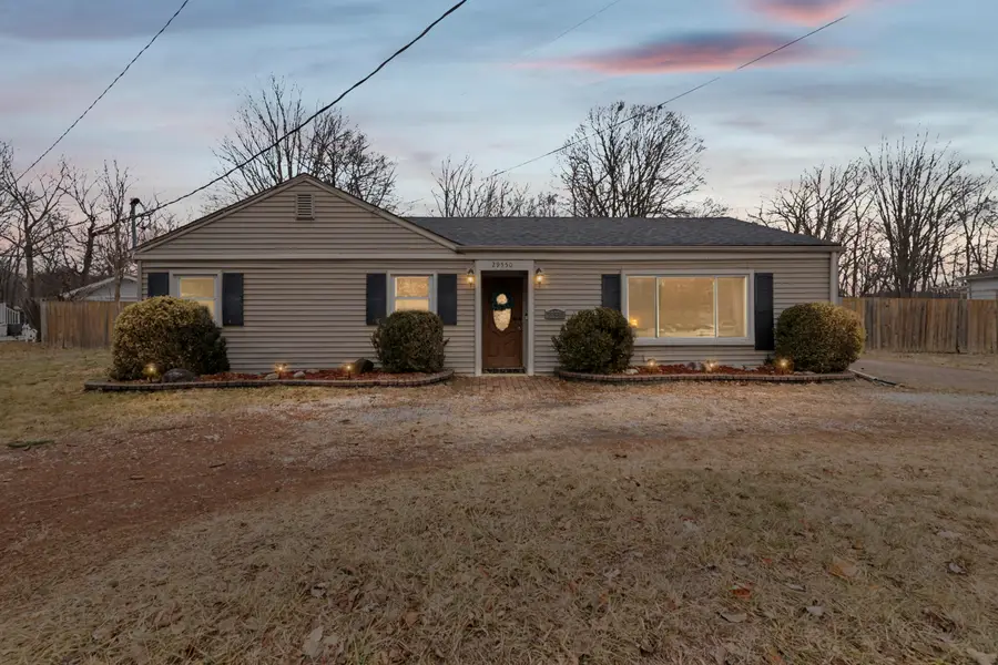 29550 Bretton, Livonia, MI 48152 - #2