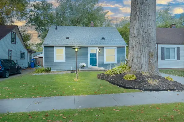 24426 Lehigh Street, DearbornHeights, MI 48125