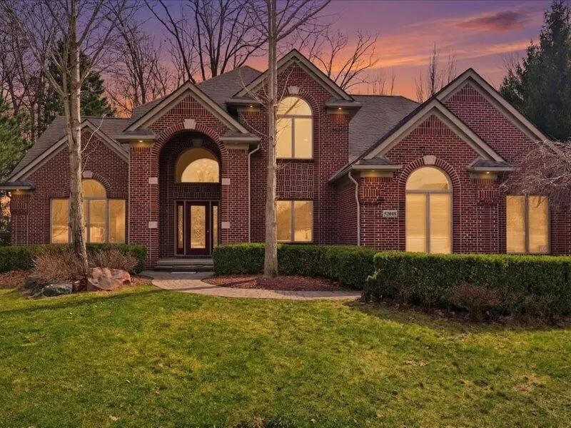 52018 Loon Court, Shelby, MI 48315 - #2