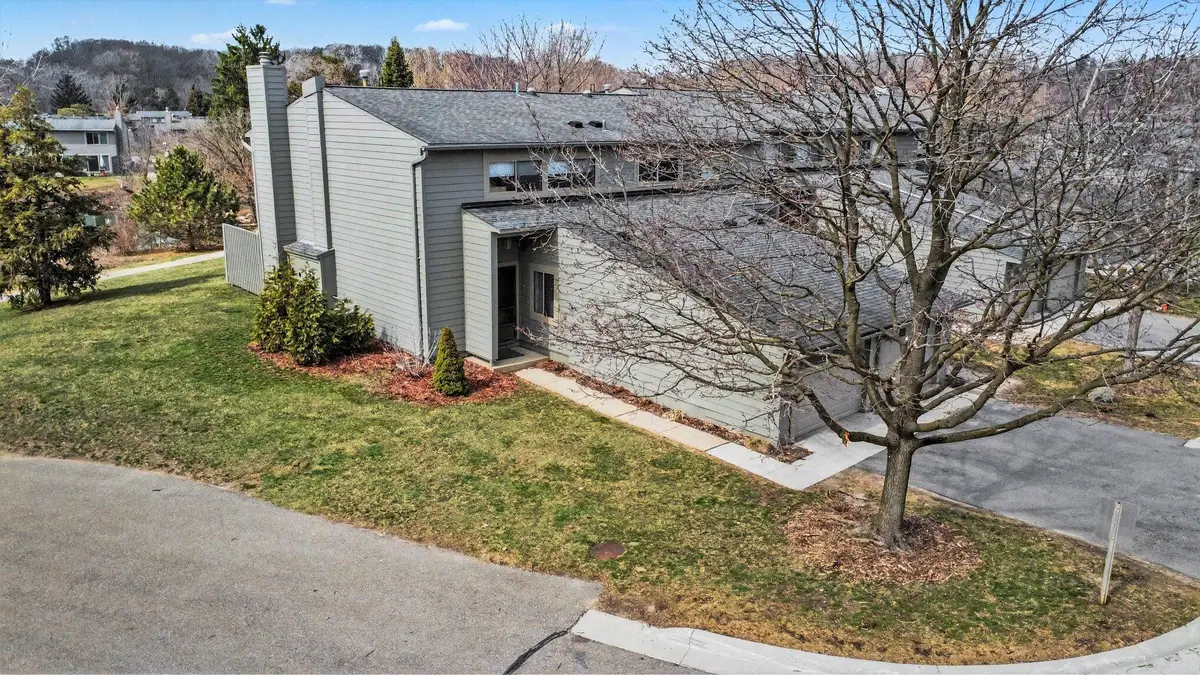 719 Watersedge Drive, Ann Arbor, MI 48105 - #1