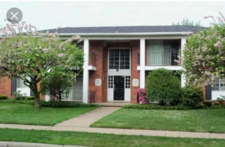 22039 E 11 Mile Road Unit: 20, Saint Clair Shores, MI 48081 - #1