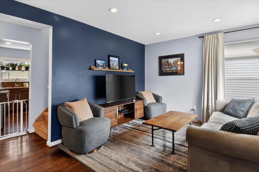 2333 Barrett Avenue, Royal Oak, MI 48067 - #2