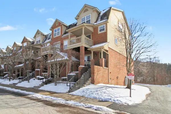 3054 Barclay Way, AnnArbor, MI 48105