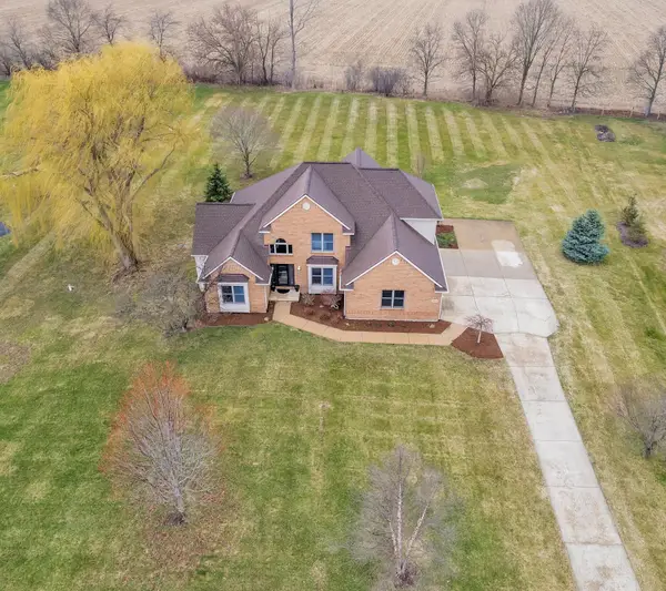 9838 Woodbend Drive, Saline, MI 48176