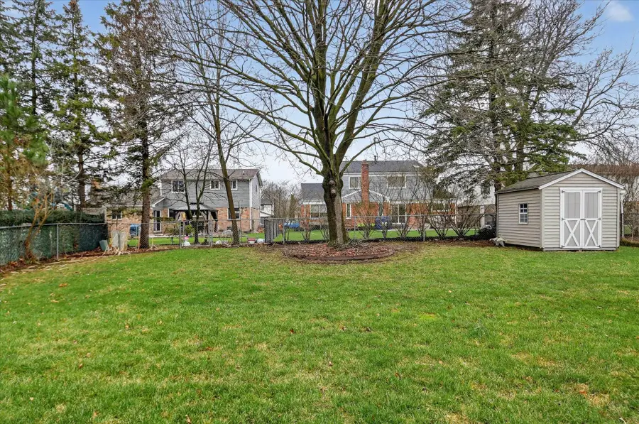 7637 Embassy Drive, Canton, MI 48187 - #2