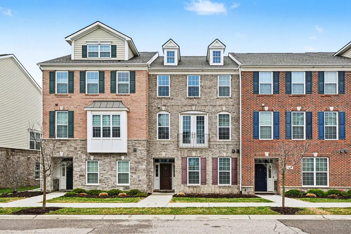 2733 S Spurway Drive, Ann Arbor, MI 48105 - #1