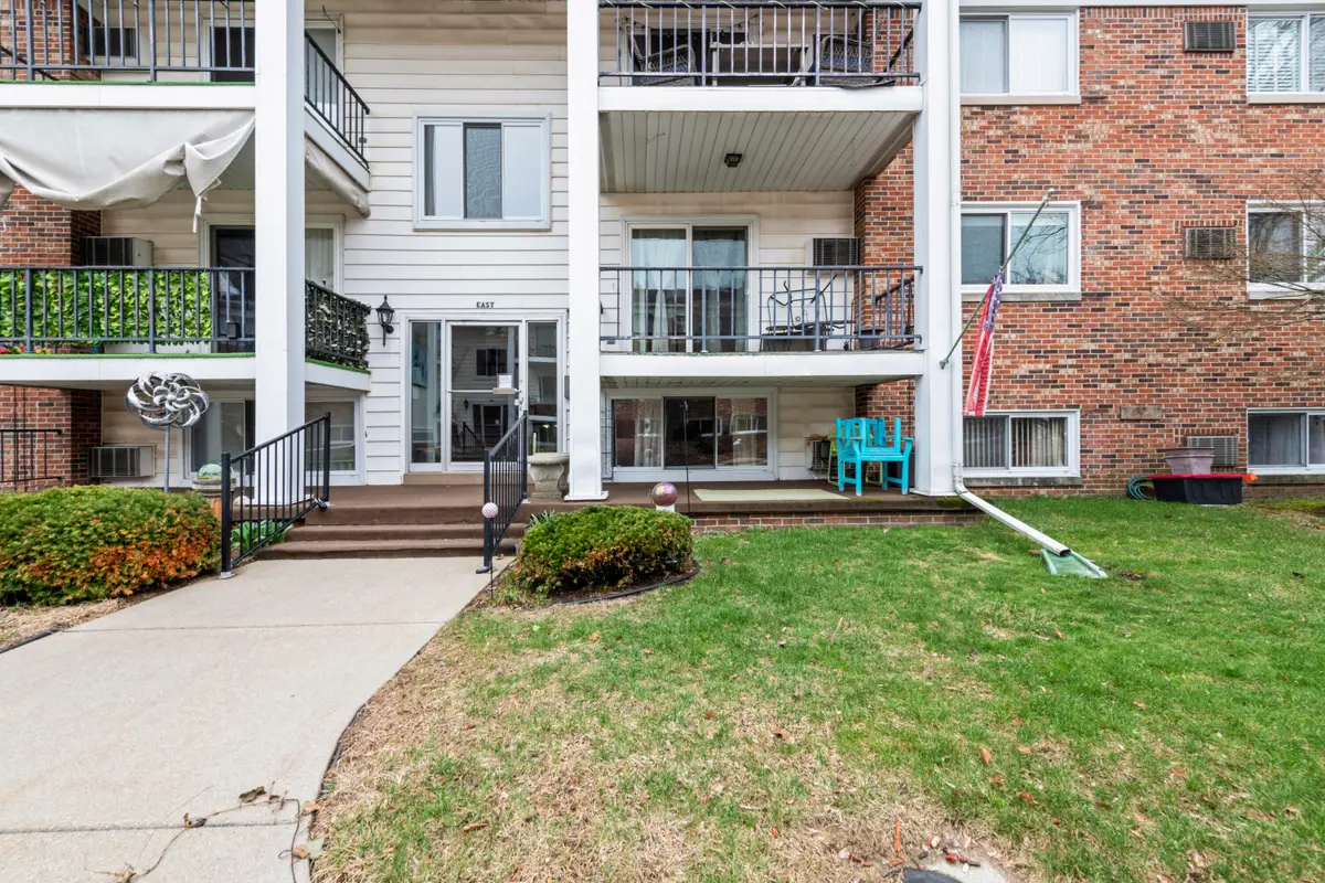 806 W Michigan Avenue Unit: 205E, Jackson, MI 49202 - #1