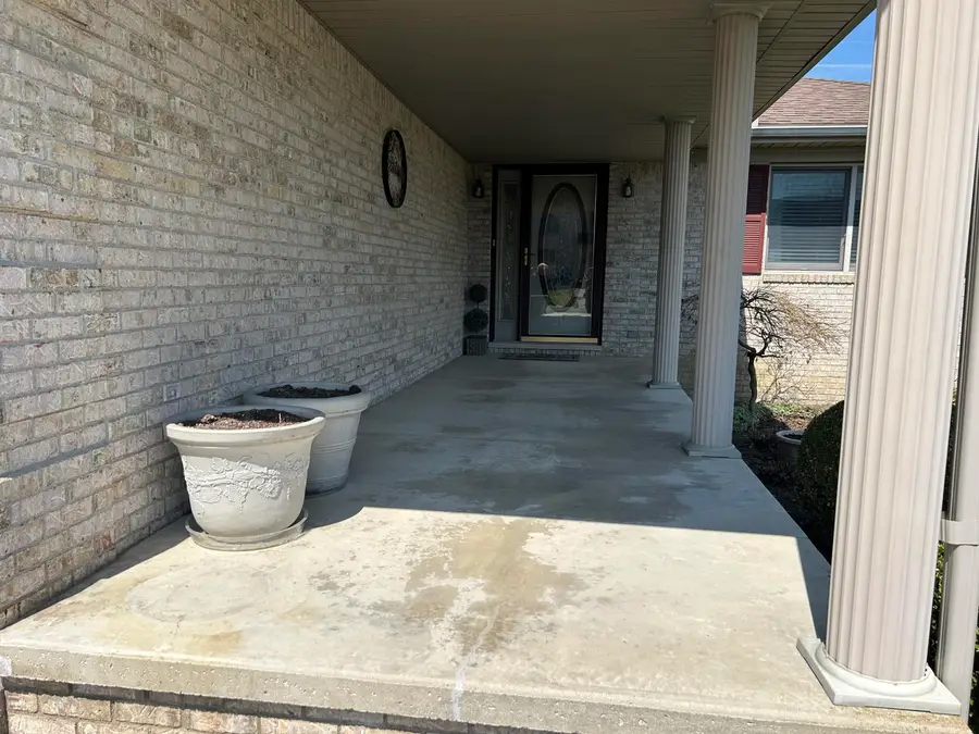 15972 Petros Drive, Rockwood, MI 48173 - #2