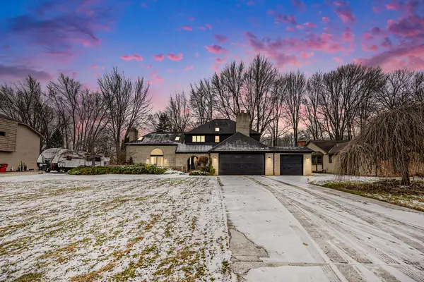 27110 Hickory Street, HarrisonTownship, MI 48045