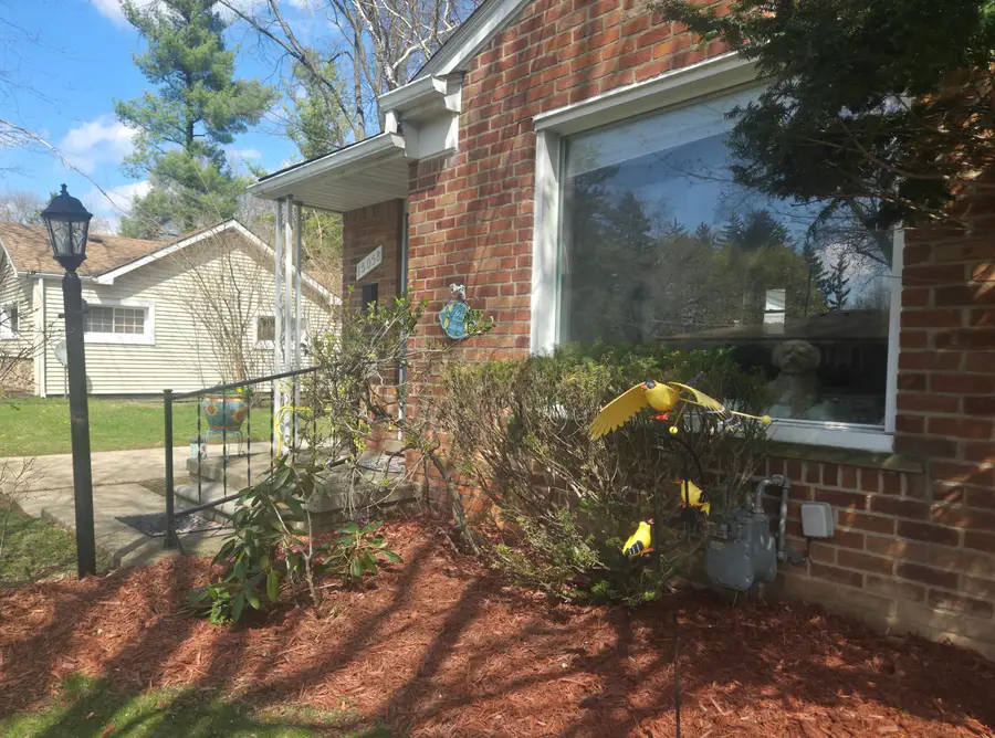 15058 Dixie, Redford, MI 48239 - #3