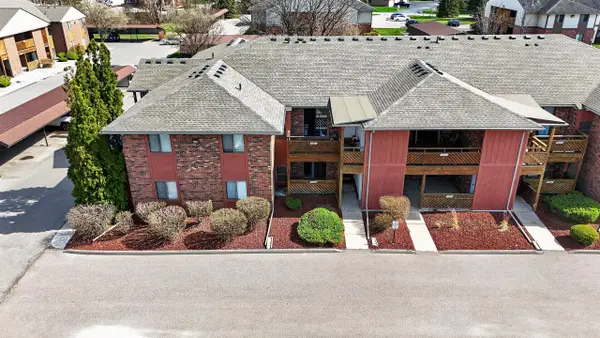 16486 Clarkson Drive, Fraser, MI 48026