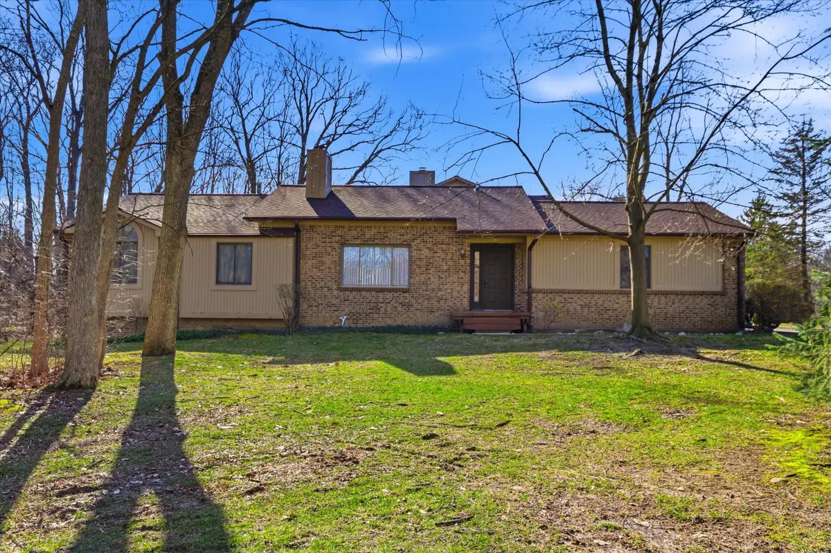 6241 Gatewood, West Bloomfield, MI 48322 - #1