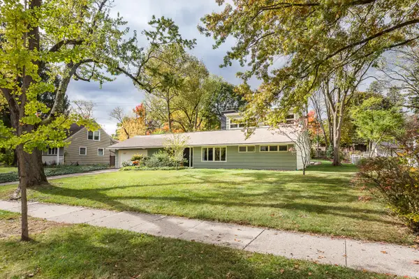 1307 Beechwood Drive, AnnArbor, MI 48103
