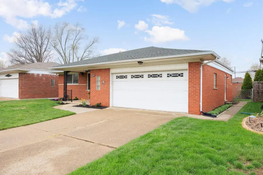 11095 Martin Road, Warren, MI 48093 - #3