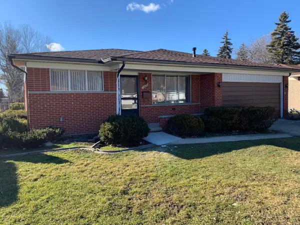 33633 Swan Drive, SterlingHeights, MI 48312