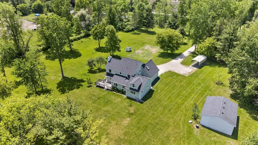 6876 Nollar Road, Whitmore Lake, MI 48189 - #2