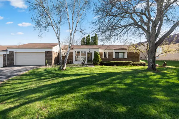 5327 Fairway Court, WestBloomfield, MI 48323