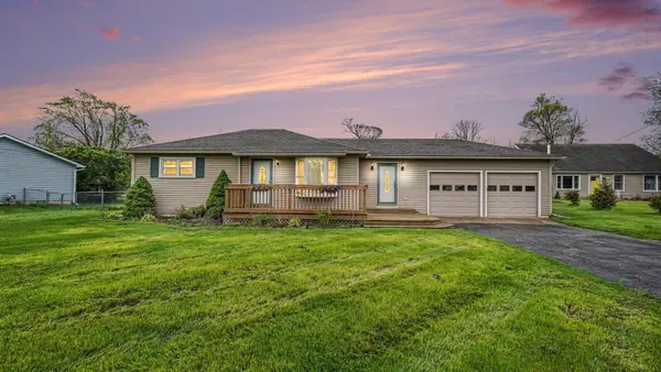 4693 Dexter Pinckney Road, Dexter, MI 48130