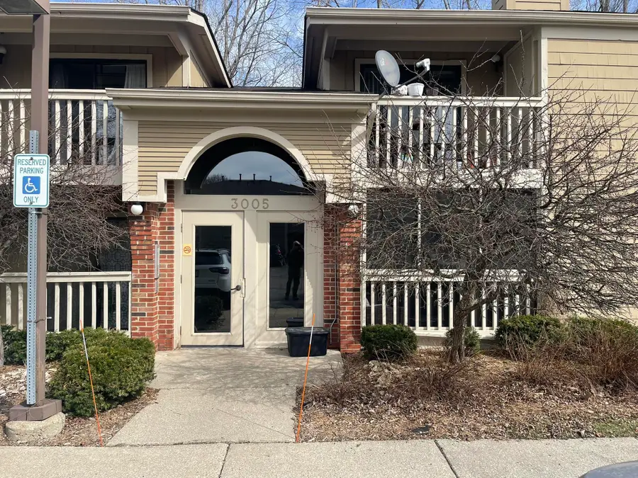 3005 Fernwood Unit: 103, Ann Arbor, MI 48108 - #2