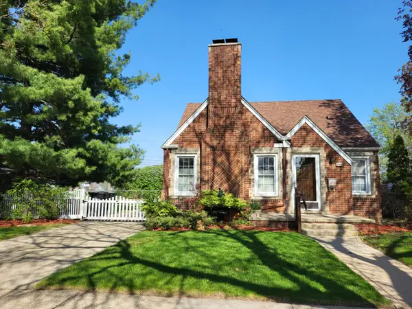 8969 Ruth Avenue, AllenPark, MI 48101