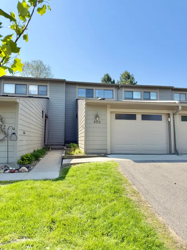620 Watersedge Drive, AnnArbor, MI 48105