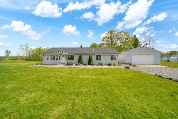 7224 W US Highway 223, Adrian, MI 49221