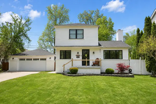 30733 Elmwood Street, GardenCity, MI 48135