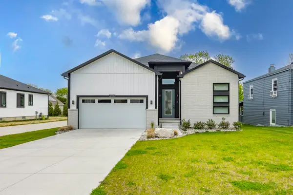 1858 Upland Drive, AnnArbor, MI 48105