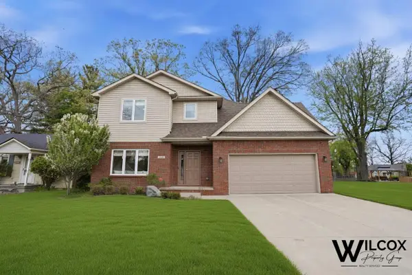 2185 Oaknoll Street, AuburnHills, MI 48326