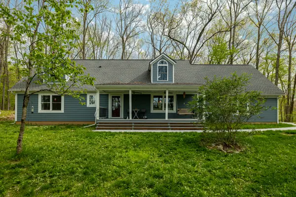 8470 Merrill Road, WhitmoreLake, MI 48189